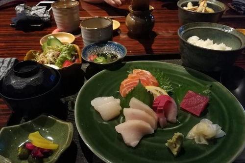 酒店女主吃瓜,一场意外的吃瓜盛宴