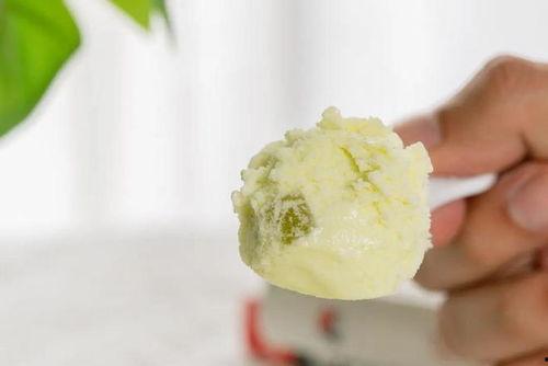 吃瓜后吃冰淇淋的说说,吃瓜后冰淇淋，双重清凉体验