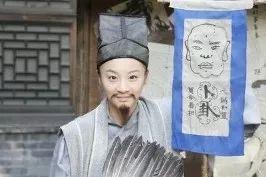 神婆算命吃瓜,吃瓜群众揭秘神秘命运之谜