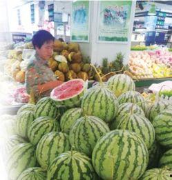 临沂吃瓜老头,揭秘民间趣味生活点滴