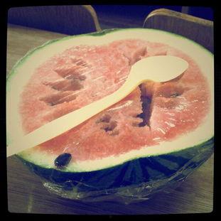 南京和郑州财经吃瓜,吃瓜群众的热议焦点